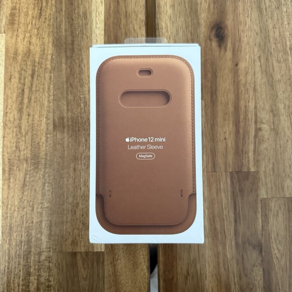 Apple Leather Sleeve Case with MagSafe Saddle Brown for the iPhone 12 Mini READ‎